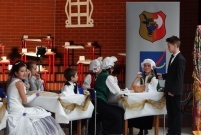 Dzieci i jury w czasie konkursowych zmagań