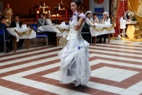 Dzieci i jury w czasie konkursowych zmagań