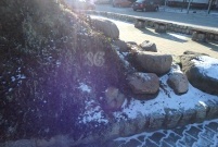 Prezydent Miasta Leszna Łukasz Borowiak i radna Rady Miejskiej Hanna Kotomska dla uczczenia pamięci 153 rocznicy wybuchu powstania styczniowego zapalili dzisiaj znicze pod pomnikiem Konstytucji 3-Maja i Odzyskania Niepodległości oraz na leszczyńskim 