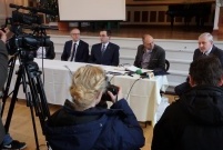 Uczestnicy konferencji prasowej