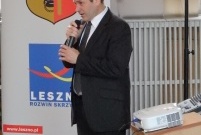 Dyrektor SP nr 1 rozpoczyna spotkanie