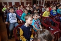 Prelekcja na temat bezpiecznych przejazdów kolejowych