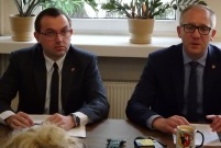 Konferencja prasowa z udziałem Prezydenta Łukasza Borowiaka i jego Zastępcy, Piotra Jóźwiaka