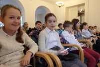 Uczniowie klasy IIIb z SP9 w leszczyńskim Ratuszu