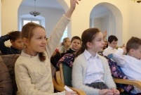 Uczniowie klasy IIIb z SP9 w leszczyńskim Ratuszu