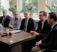 Podpisanie deklaracji wsparcia projektu budowy nowoczesnej hali sportowej w Lesznie