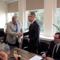 Podpisanie deklaracji wsparcia projektu budowy nowoczesnej hali sportowej w Lesznie