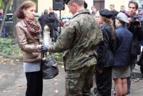 Uroczystości patriotyczne pod tablicą rozstrzelanych