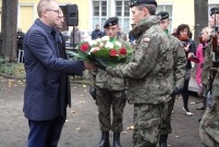 Uroczystości patriotyczne pod tablicą rozstrzelanych
