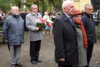 Uroczystości patriotyczne pod tablicą rozstrzelanych