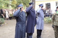 Uroczystości patriotyczne pod tablicą rozstrzelanych