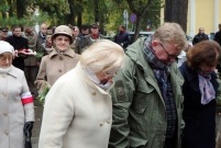 Uroczystości patriotyczne pod tablicą rozstrzelanych