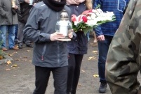 Uroczystości patriotyczne pod tablicą rozstrzelanych