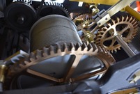 Mechanizm ratuszowego zegara