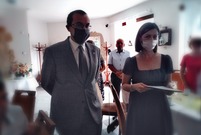 Życzenia złożyli Prezydent Piotr Jóźwiak i Kierownik USC Dominika Mikołajczak