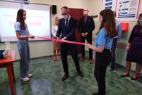 Pracownia nauki pierwszej pomocy DAJ SZANSĘ znajduje się w SP12 