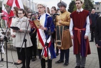 Manifestacja pod Pomnikiem Konstytucji 3 Maja i Odzyskania Niepodległości