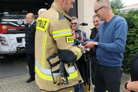 Prezentacja sprzętu strażackiego zakupionego z Budżetu Obywatelskiego Miasta Leszna na rok 2021