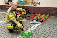 Prezentacja sprzętu strażackiego zakupionego z Budżetu Obywatelskiego Miasta Leszna na rok 2021