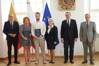 Uroczystość wręczania nagród edukacyjnych miała miejsce w leszczyńskim Ratuszu