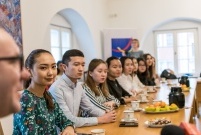 Spotkanie Prezydenta Miasta Leszna ze studentami z Ukrainy i Kazachstanu uczącymi się w PWSZ w Lesznie w ramach Erasmus+