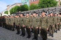 Święto Flagi Rzeczypospolitej Polskiej na leszczyńskim Rynku