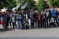 Święto Flagi Rzeczypospolitej Polskiej na leszczyńskim Rynku