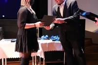 Uroczystość wręczenia stypendiów w sali Miejskiego Ośrodka Kultury