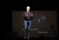 Uroczystość wręczenia stypendiów w sali Miejskiego Ośrodka Kultury