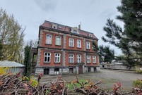 budynek kamienicy przy ul. Kasprowicza