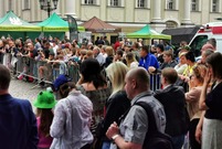 uroczysta przysięga wojskowa na rynku w Lesznie