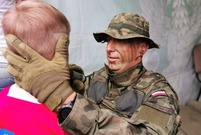 uroczysta przysięga wojskowa na rynku w Lesznie