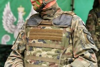 uroczysta przysięga wojskowa na rynku w Lesznie