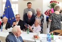 Uroczystość 95. urodzin mjr Joanny Kiący-Fryczkowskiej miały miejsce w leszczyńskim Ratuszu