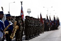 Główne uroczystości święta 11 Listopada odbywały się pod  pod Pomnikiem 200-lecia Konstytucji 3 Maja i Odzyskania Niepodległości.