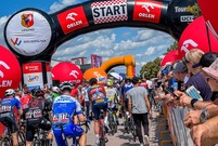 Start 2. etapu Tour de Pologne z Leszna