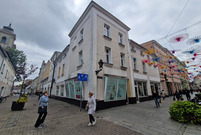 Tak obecnie wygląda budynek przy Słowiańskiej 1 w Lesznie, do którego ma się przenieść CIT.