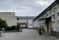 SP9 przed planowaną termomodernizacją