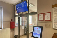 System kolejkowy w urzędzie przy ul. Wałowej 5