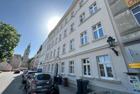 Zmodernizowana kamienica pod adresem  Nowy Rynek 27