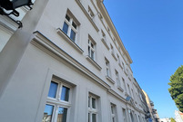 Zmodernizowana kamienica pod adresem  Nowy Rynek 27