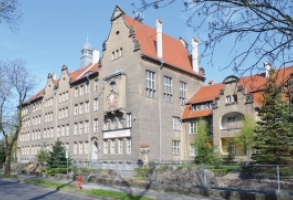 Ekonomik – nowoczesna szkoła z tradycjami