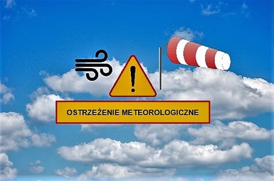 Wiatr w dalszym ciągu o natężeniu silnym