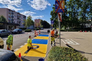 Strefy „Kiss and Ride” powstają w Lesznie