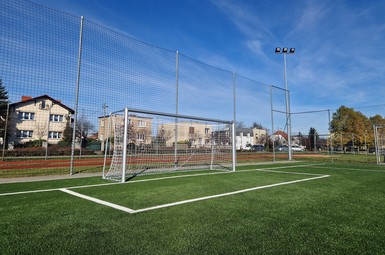 Zmodernizowane boisko przy SP9 na Zatorzu już otwarte