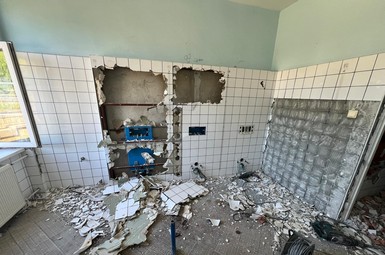 Ruszył remont toalet w SP7 w Lesznie